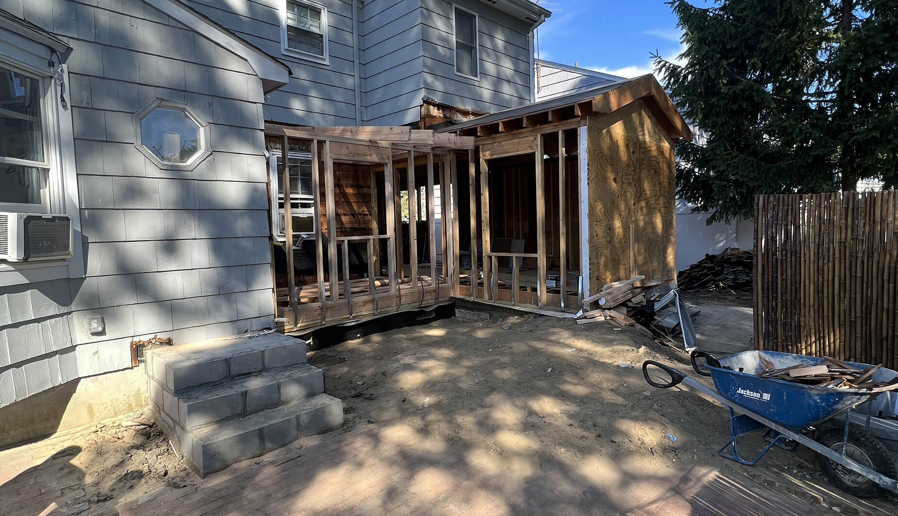 Best roofing company in West Islip 